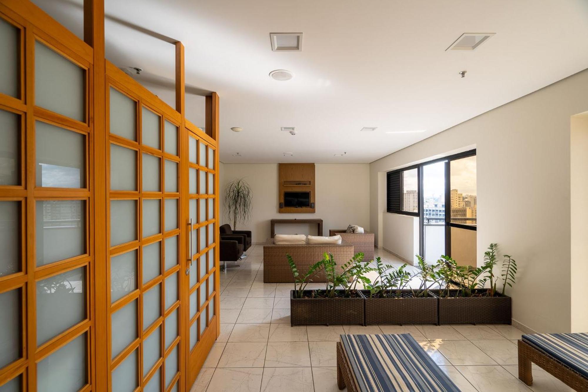 Faria Lima Apartamento *